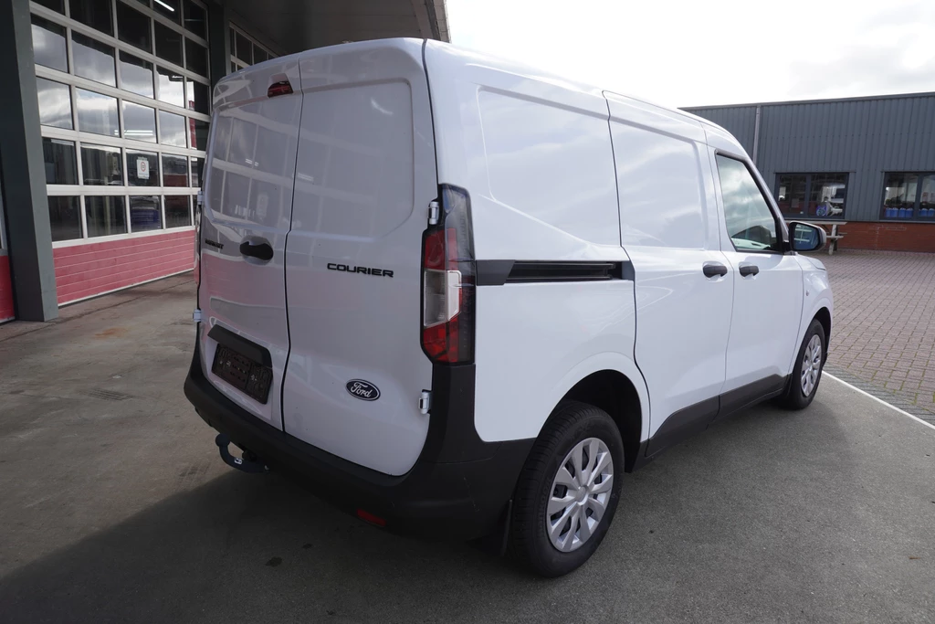 Ford Transit Courier – foto 6