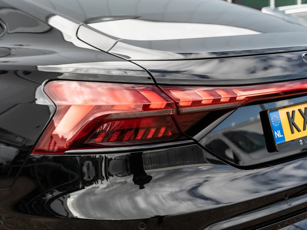 Audi e-tron GT – foto 11