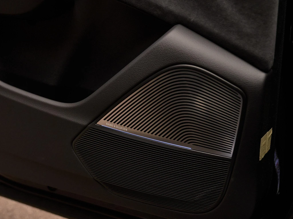 Audi Q8 – foto 9