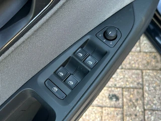 SEAT Leon – thumbnail 25