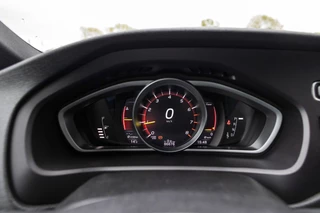 Volvo V40 – thumbnail 12