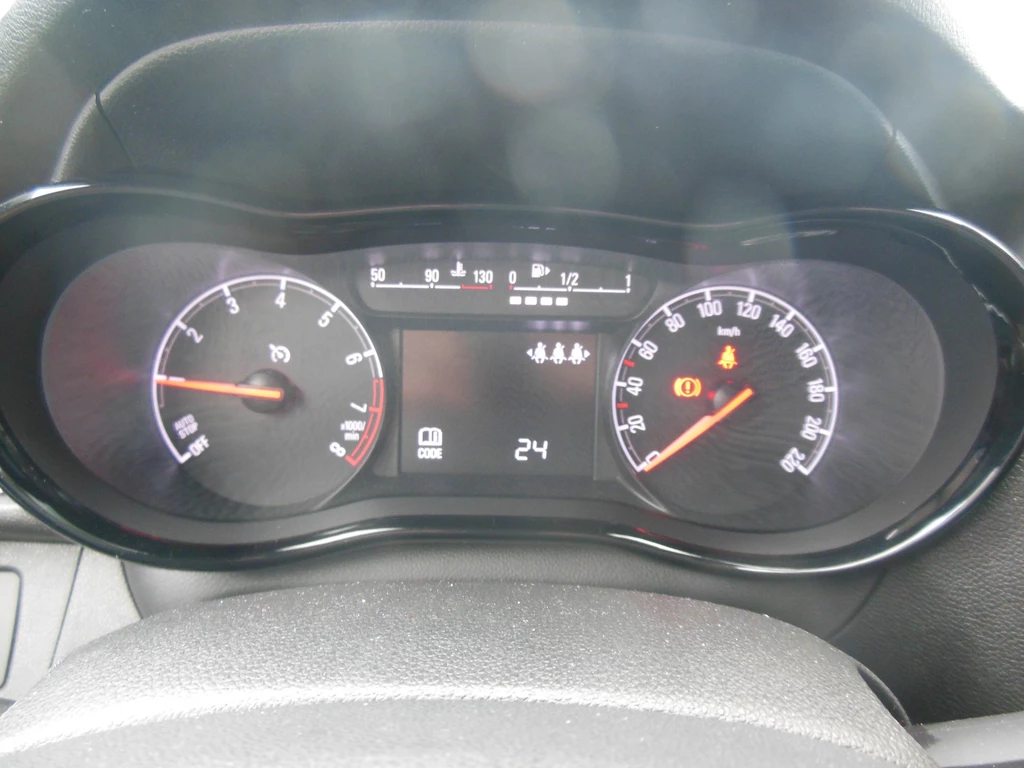 Opel KARL – foto 18