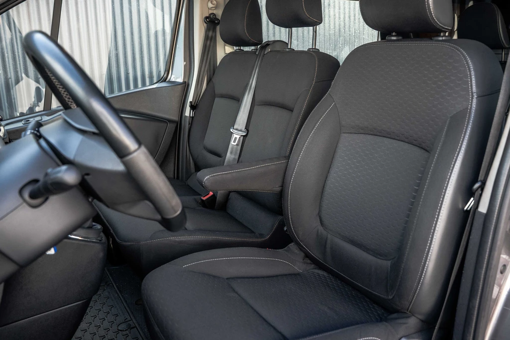 Opel Vivaro – foto 13