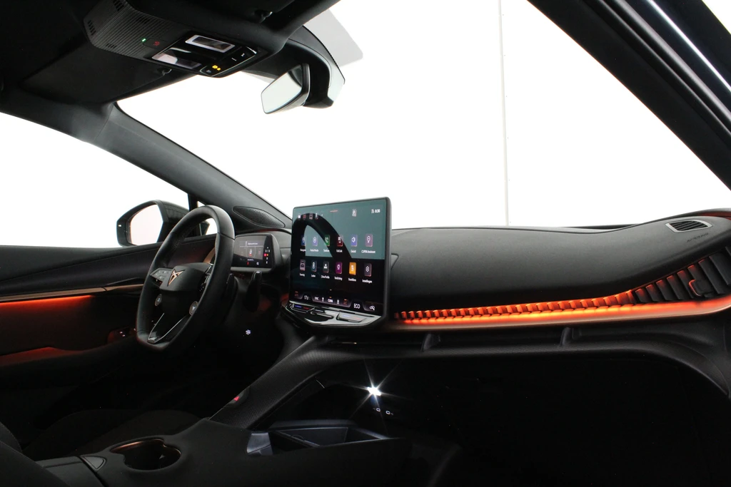 CUPRA Tavascan – foto 15