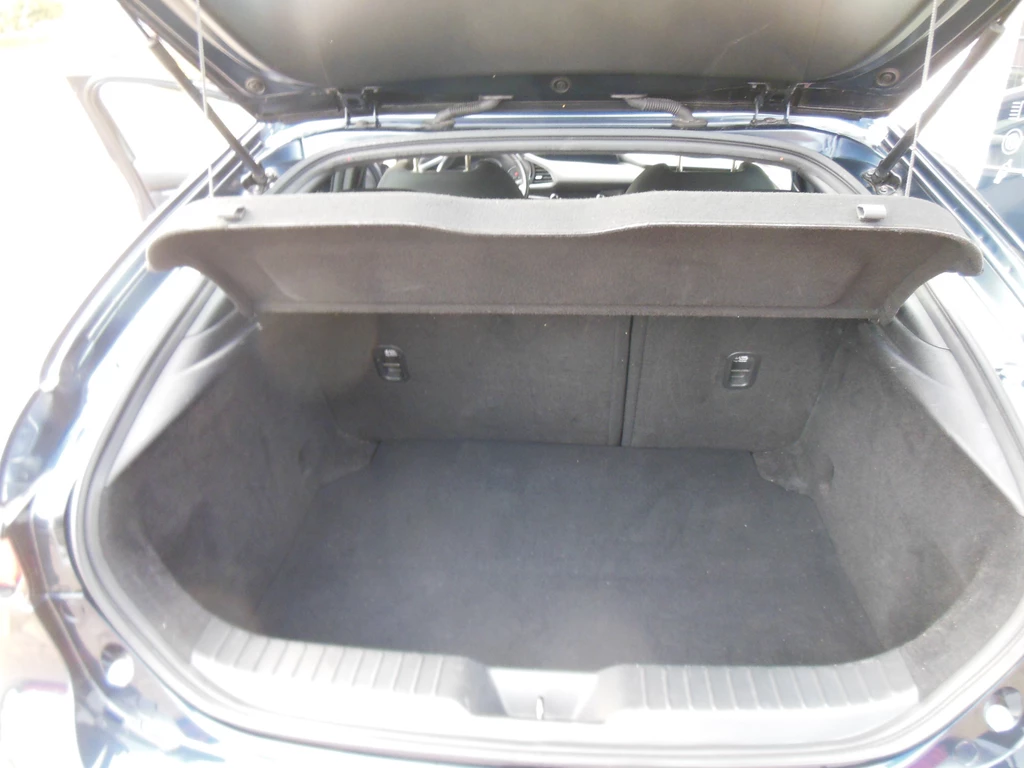 Mazda 3 – foto 12