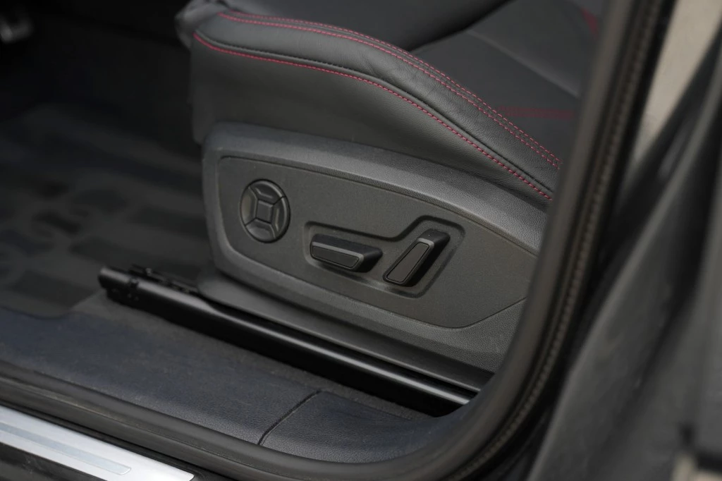 Audi Q3 – foto 11