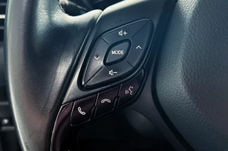 Toyota C-HR – thumbnail 11