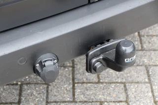 Ford Transit Custom – thumbnail 17