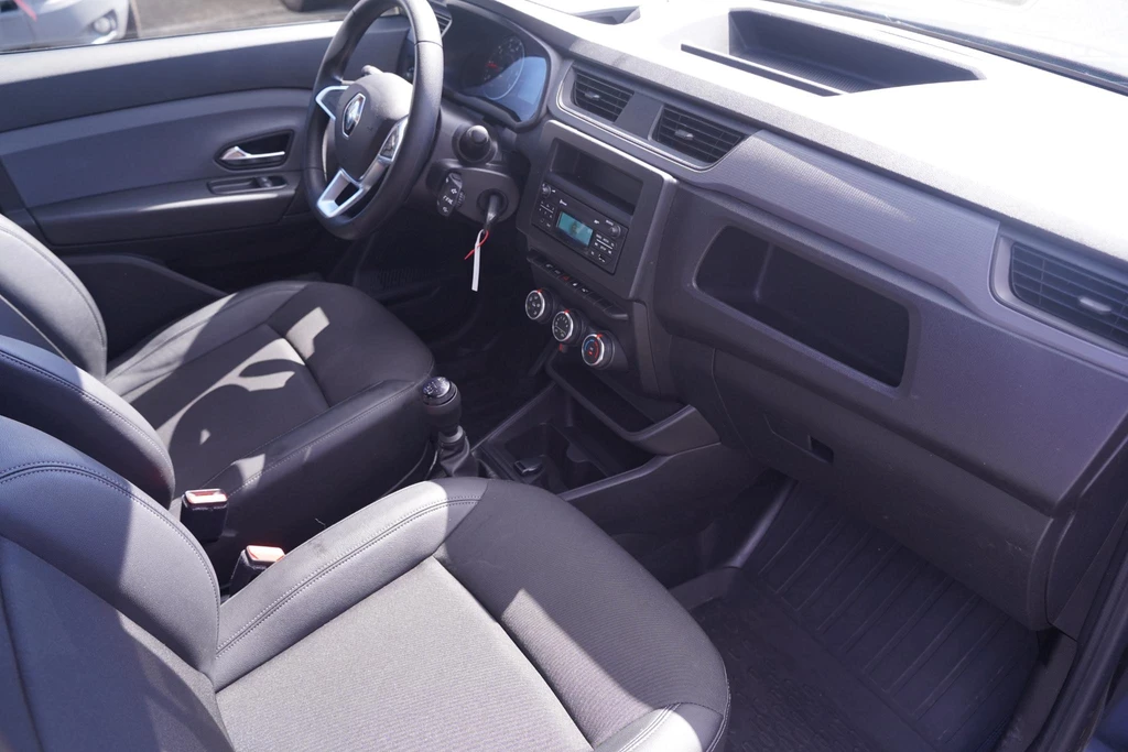 Renault Express – foto 24