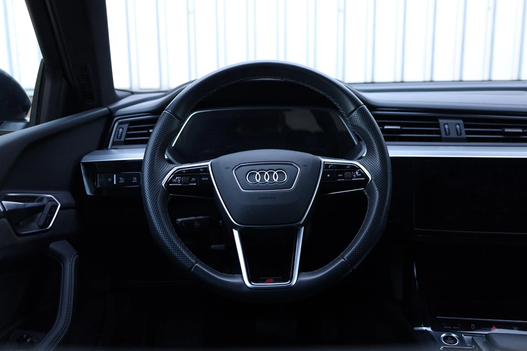 Audi e-tron – foto 27