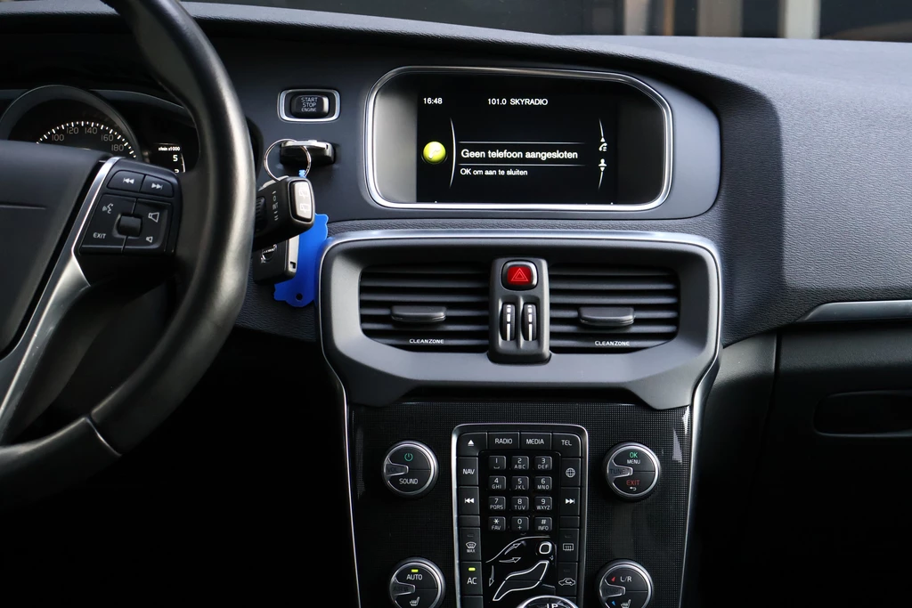Volvo V40 – foto 22