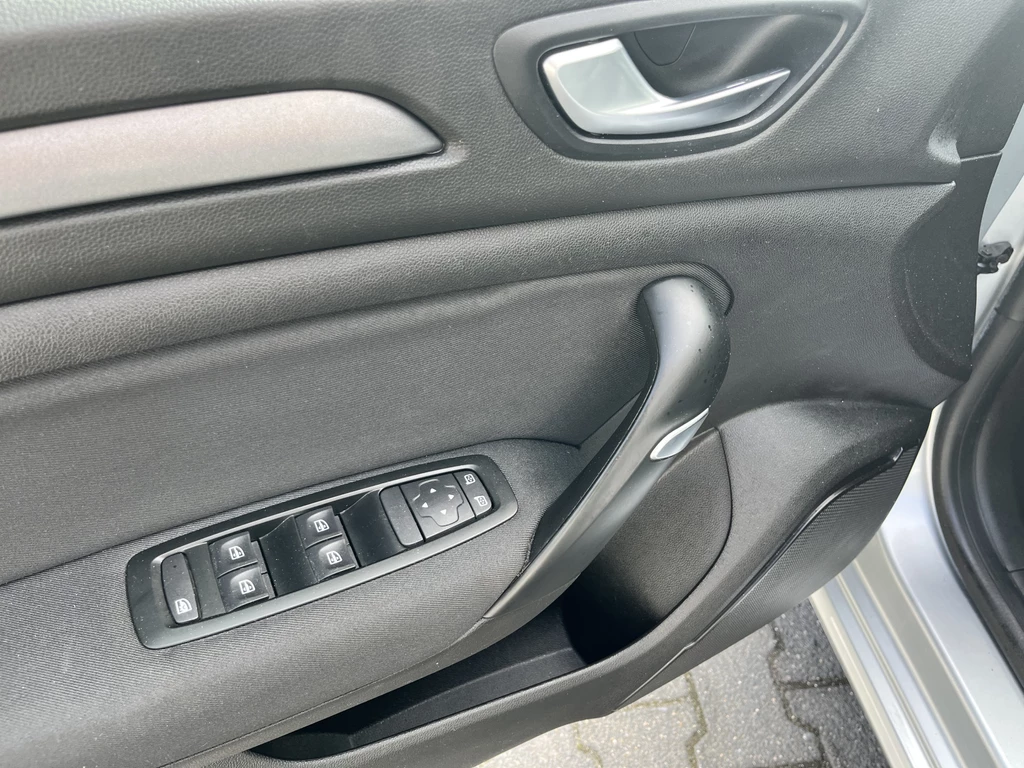 Renault Mégane Estate – foto 14