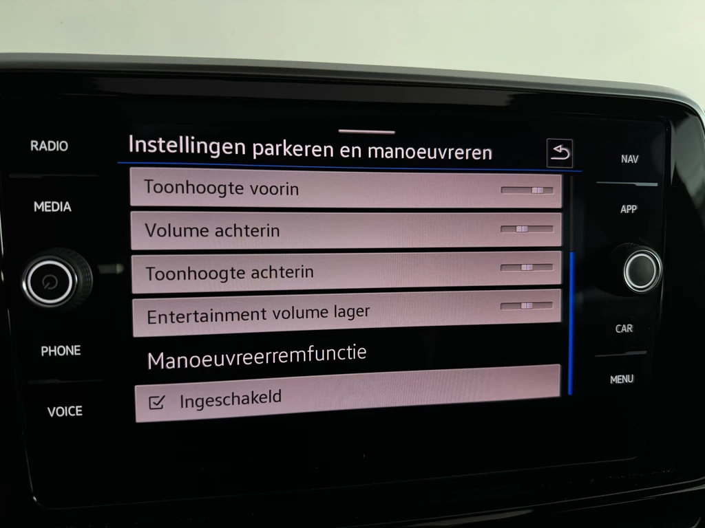 Volkswagen T-Roc – foto 28