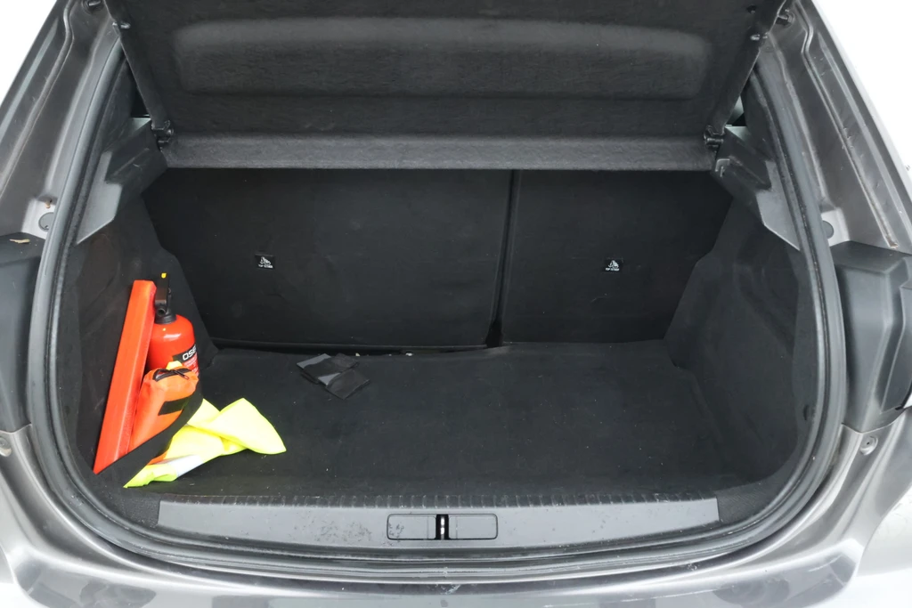Peugeot 208 – foto 9