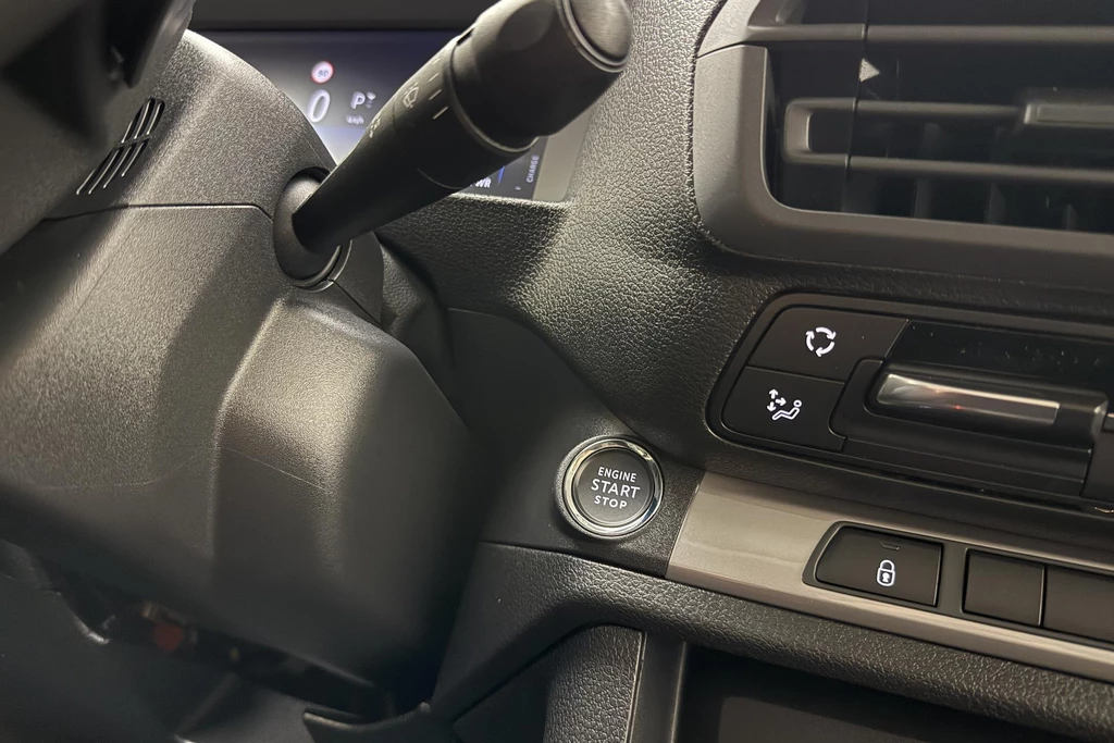 Opel Vivaro-e – foto 30