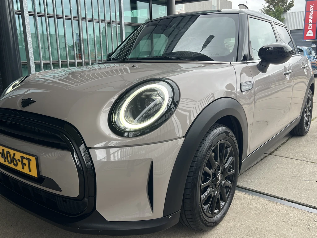MINI 5-deurs – foto 2
