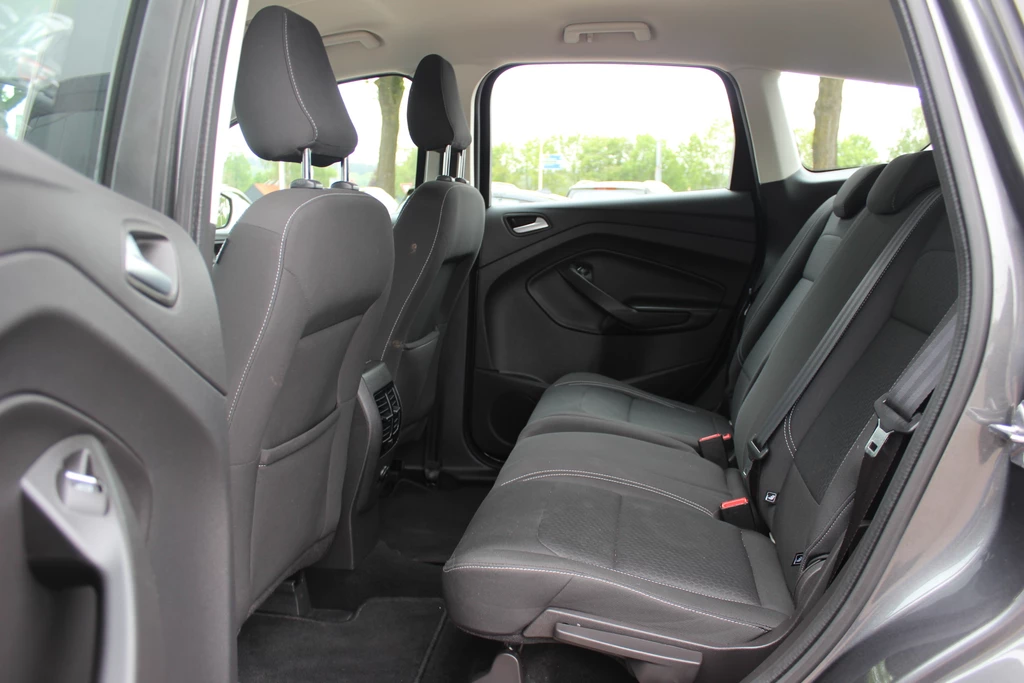 Ford Kuga – foto 13