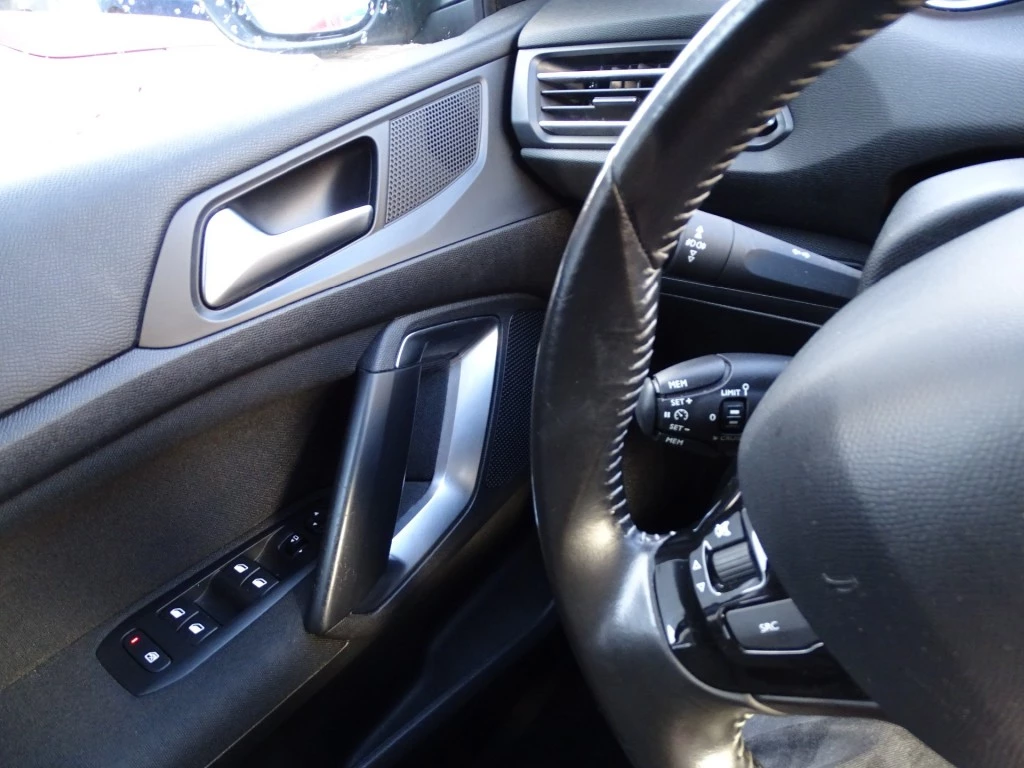 Peugeot 308 – foto 9
