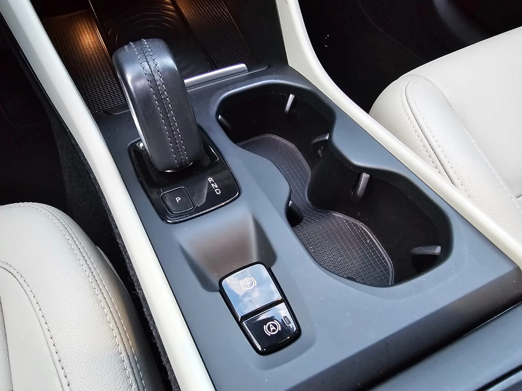 Volvo XC40 – foto 17