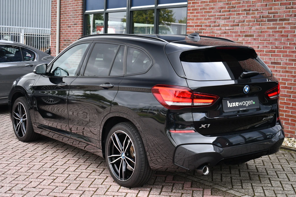 BMW X1 – foto 11