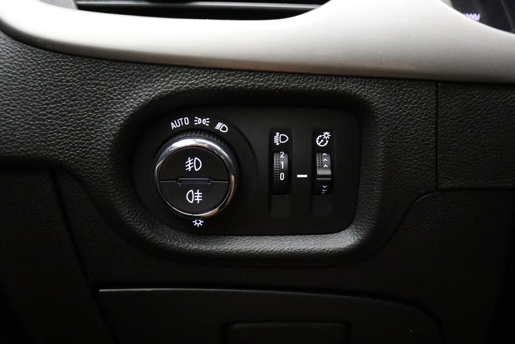 Opel Astra – foto 28