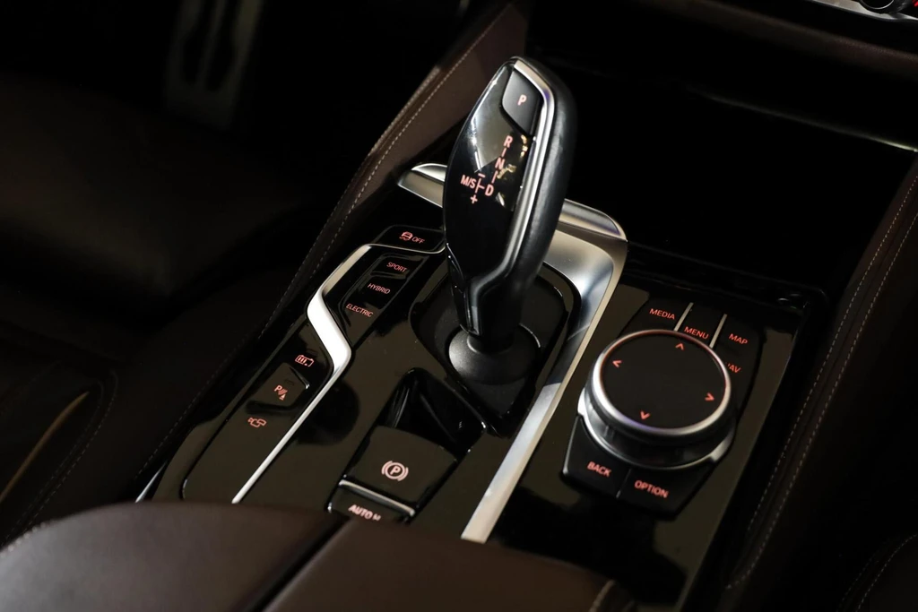 BMW 5 Serie – foto 25