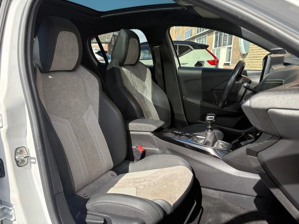 Peugeot 208 – foto 55