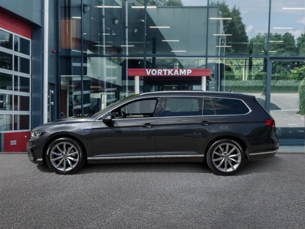 Volkswagen Passat – foto 2