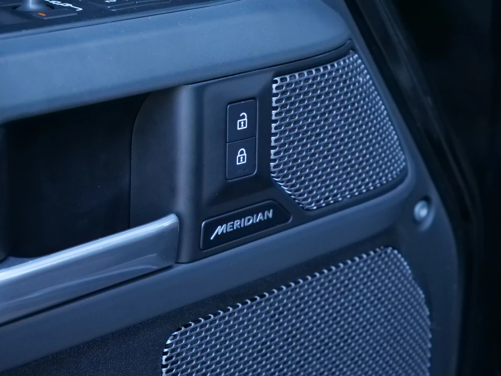 Land Rover Defender – foto 18