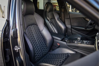 Audi RS4 – thumbnail 25