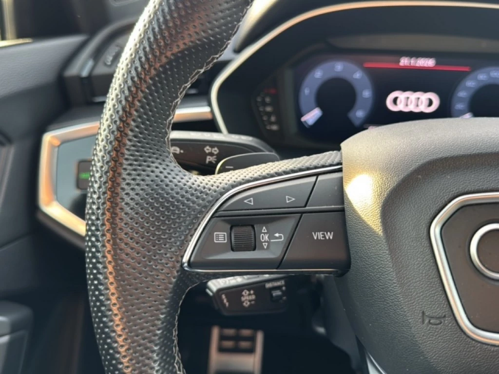 Audi Q3 – foto 17