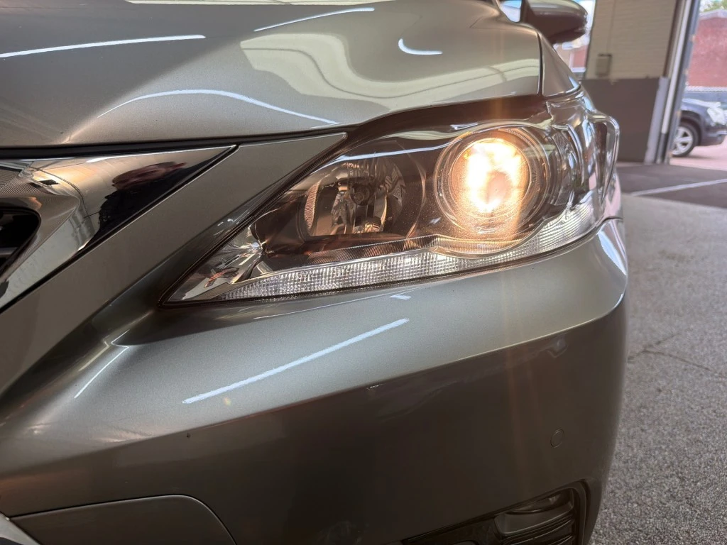 Lexus CT – foto 9