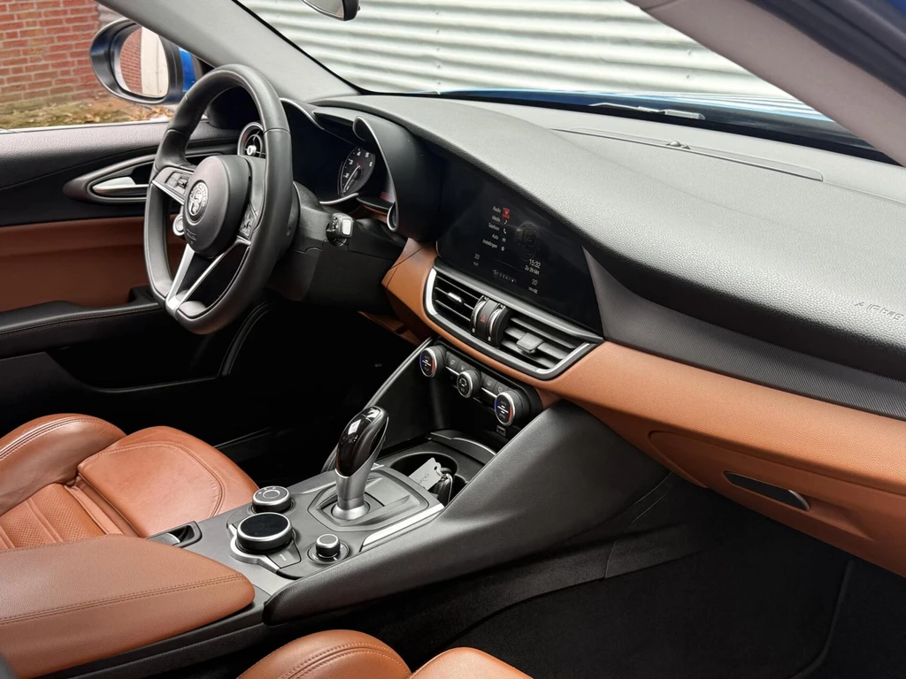 Alfa Romeo Giulia – foto 7