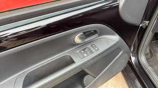 Volkswagen up! – thumbnail 5