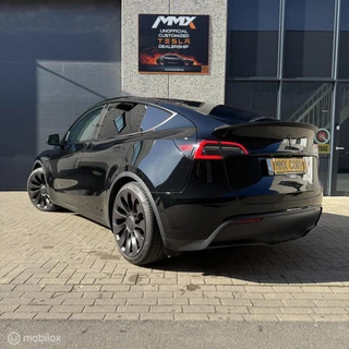 Tesla Model Y – thumbnail 3