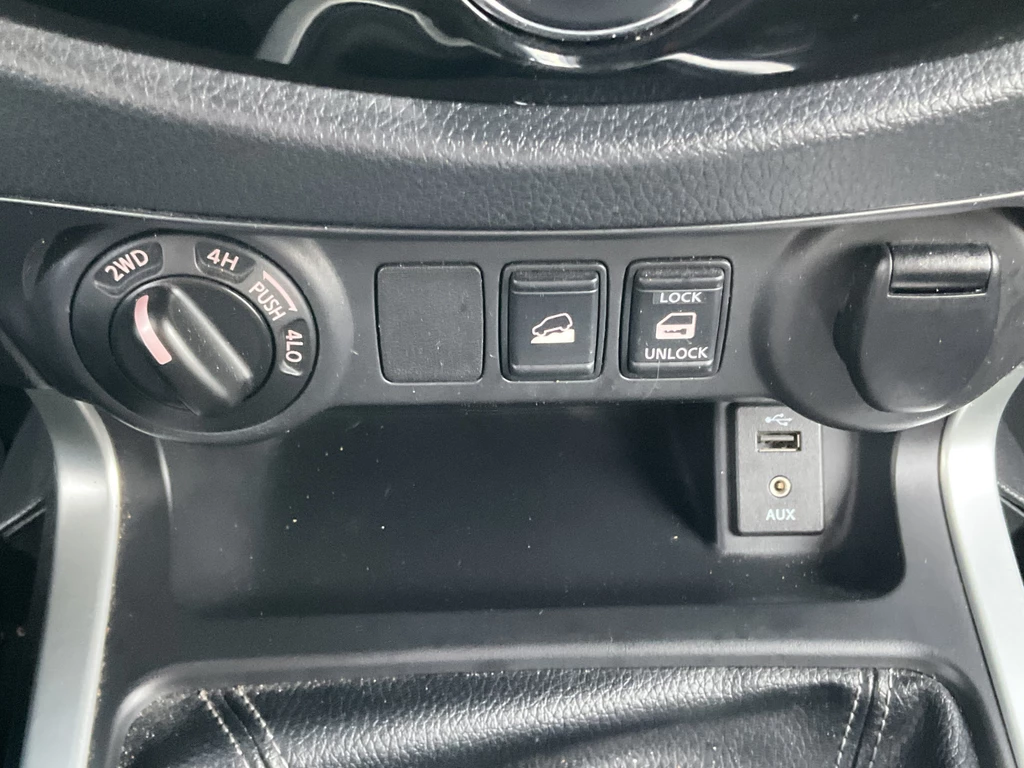 Nissan Navara – foto 34