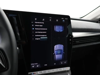 Renault Megane E-Tech – thumbnail 35