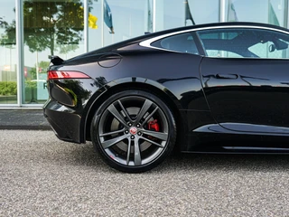 Jaguar F-TYPE – thumbnail 37