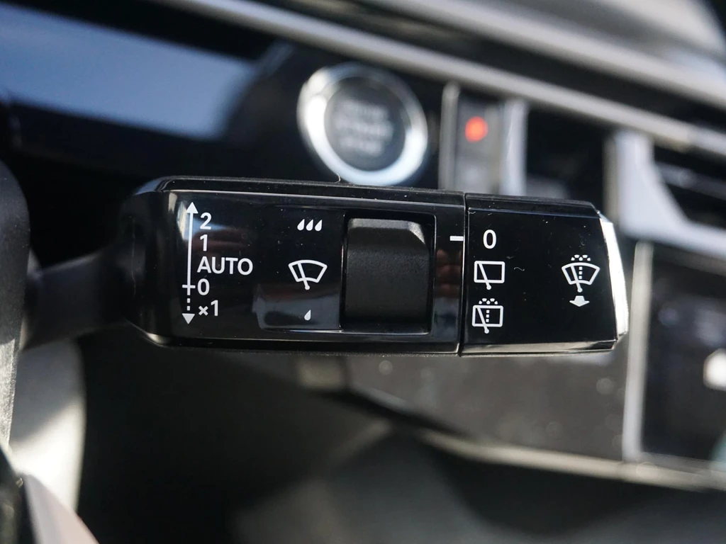 Peugeot e-5008 – foto 22