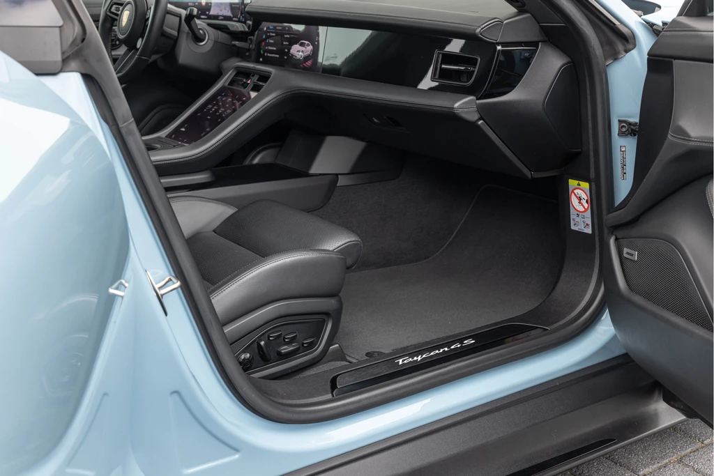Porsche Taycan – foto 17