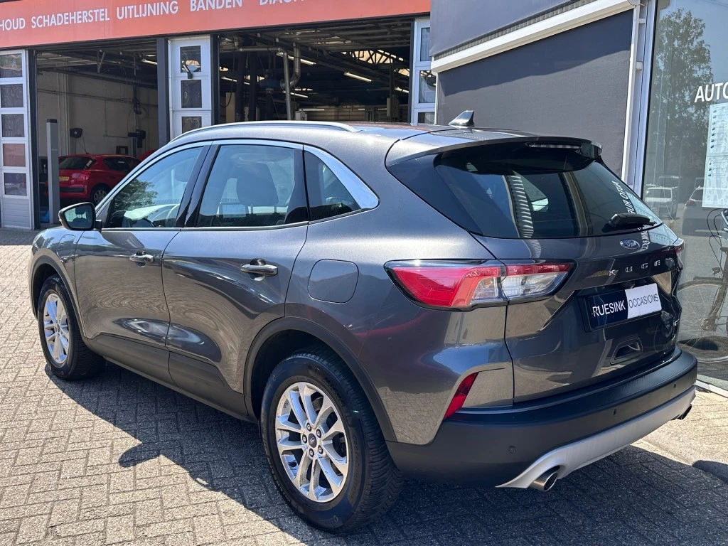 Ford Kuga – foto 4