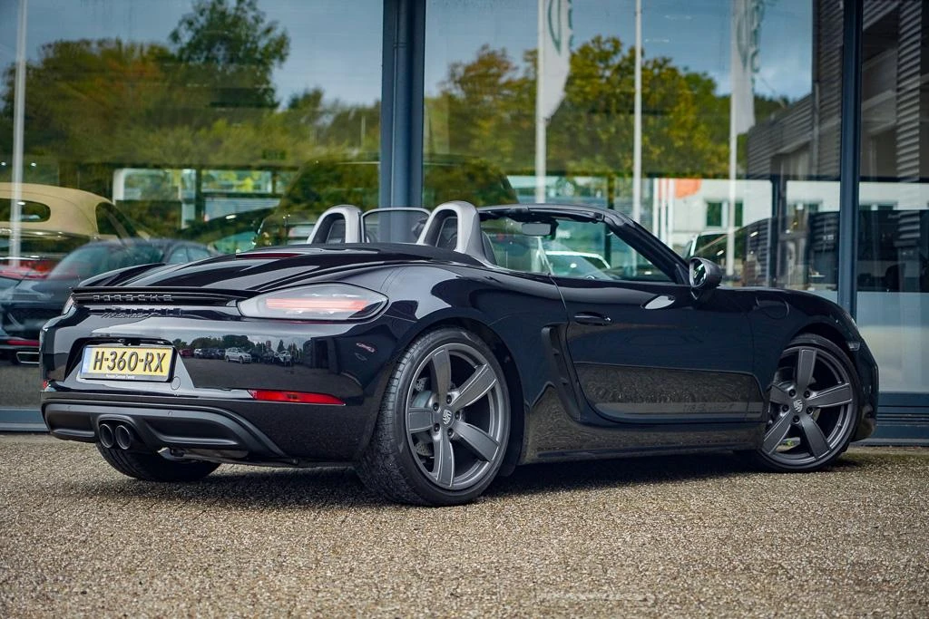 Porsche 718 – foto 5