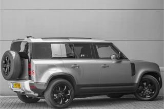 Land Rover Defender – thumbnail 7