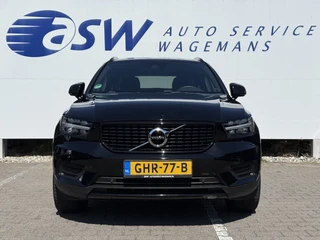 Volvo XC40 – thumbnail 7