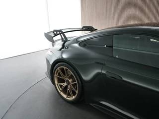 Porsche 911 – thumbnail 4