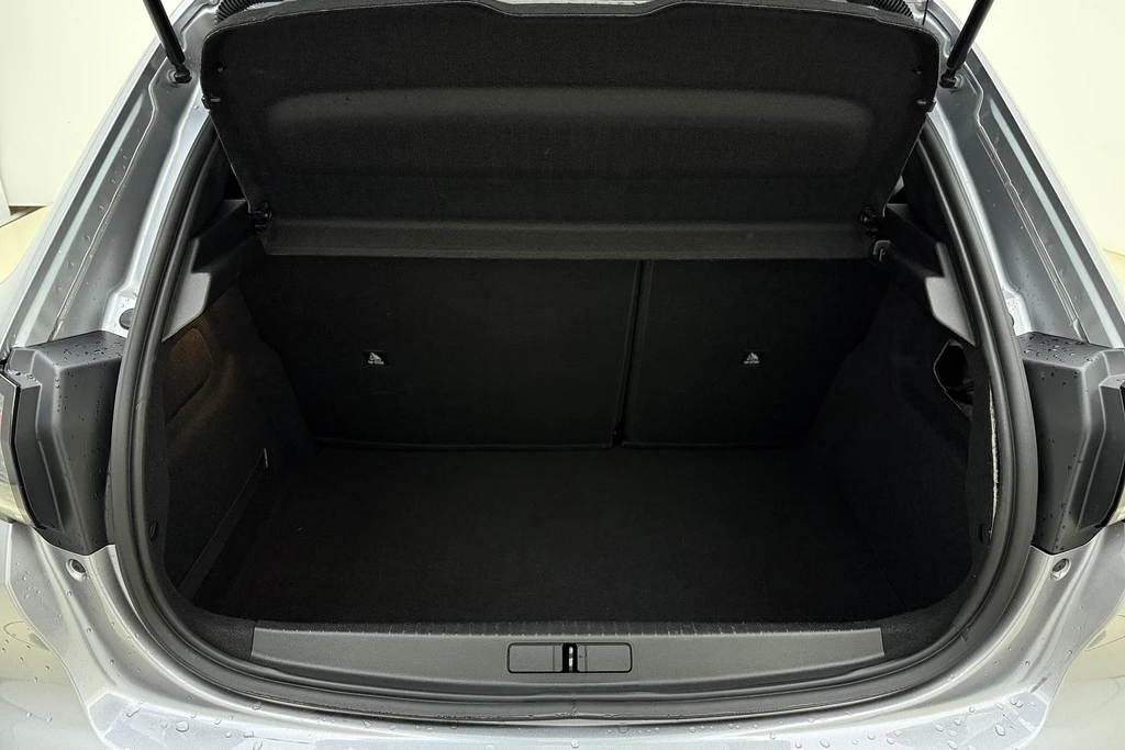 Peugeot 208 – foto 10