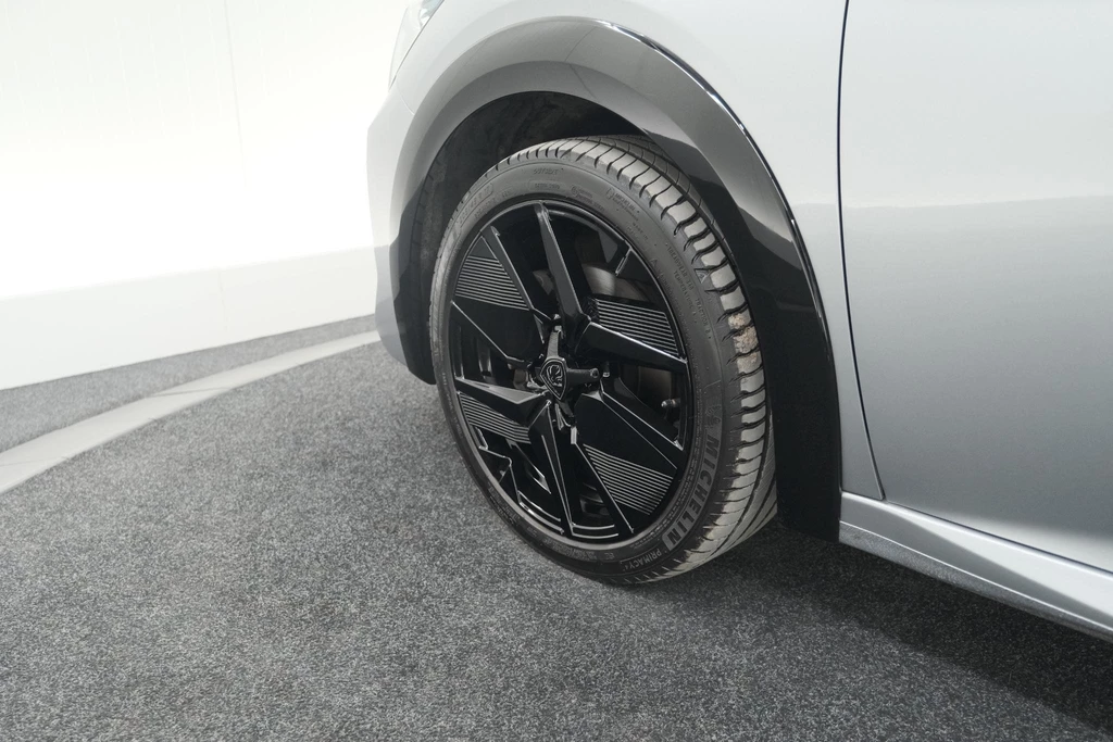 Peugeot 208 – foto 31