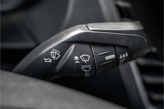 Ford Transit Connect – thumbnail 22