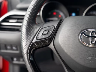 Toyota C-HR – thumbnail 33