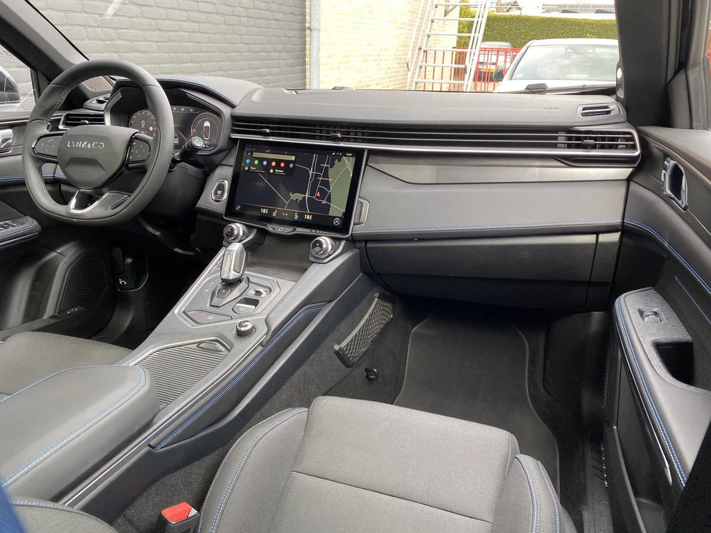 Lynk & Co 01 – foto 18